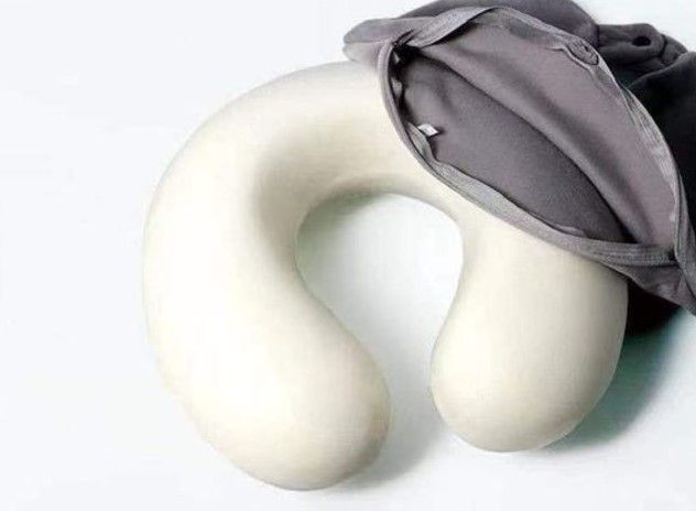 Подушка для путешествий Memory foam с кнопкой Розовая Ol-02 фото