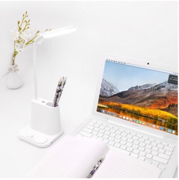 Умная настольная светодиодная лампа 3в1 со встроенным аккумулятором и PowerBank розовая 1033 фото